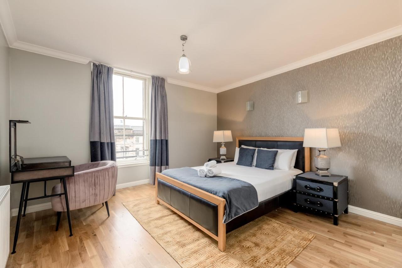 Royal Mile Apartments By Joivy Единбург Екстериор снимка