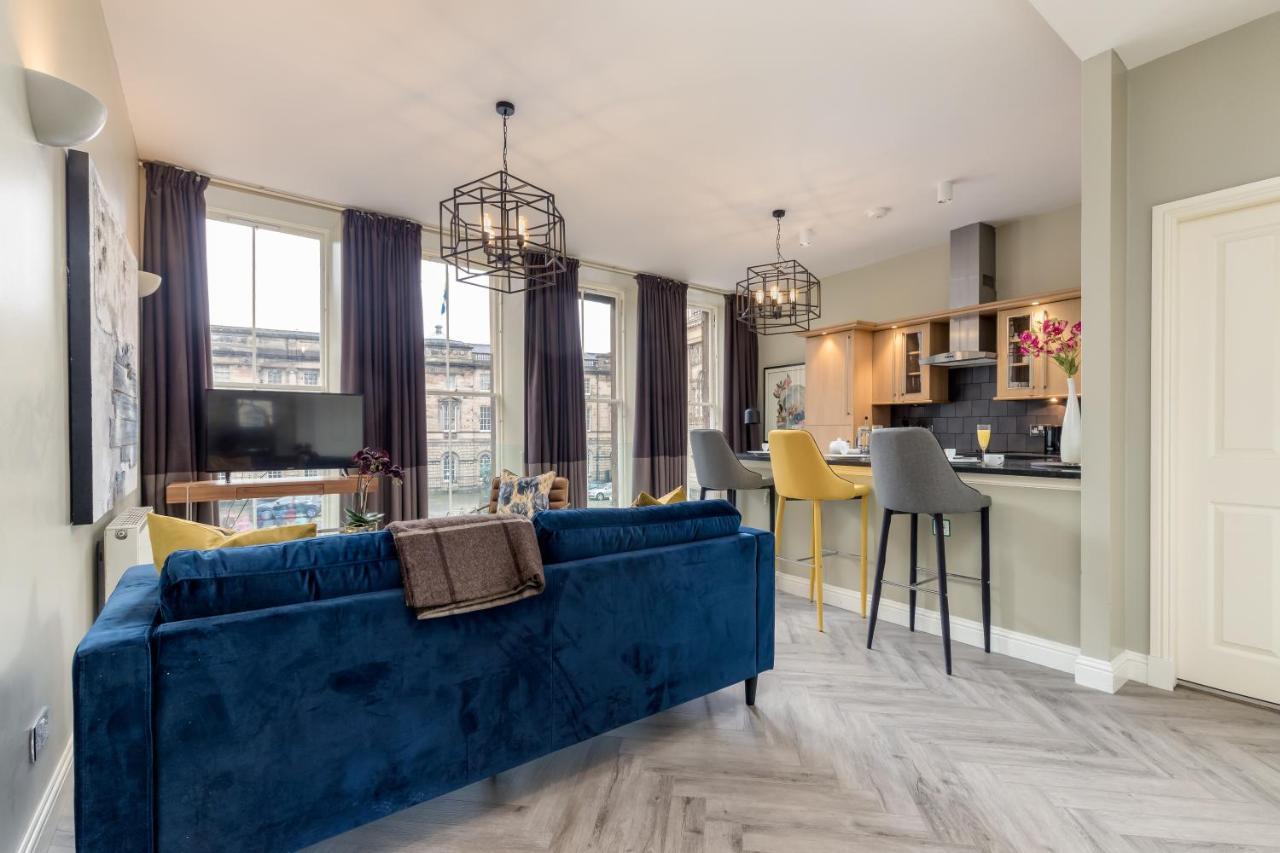 Royal Mile Apartments By Joivy Единбург Екстериор снимка