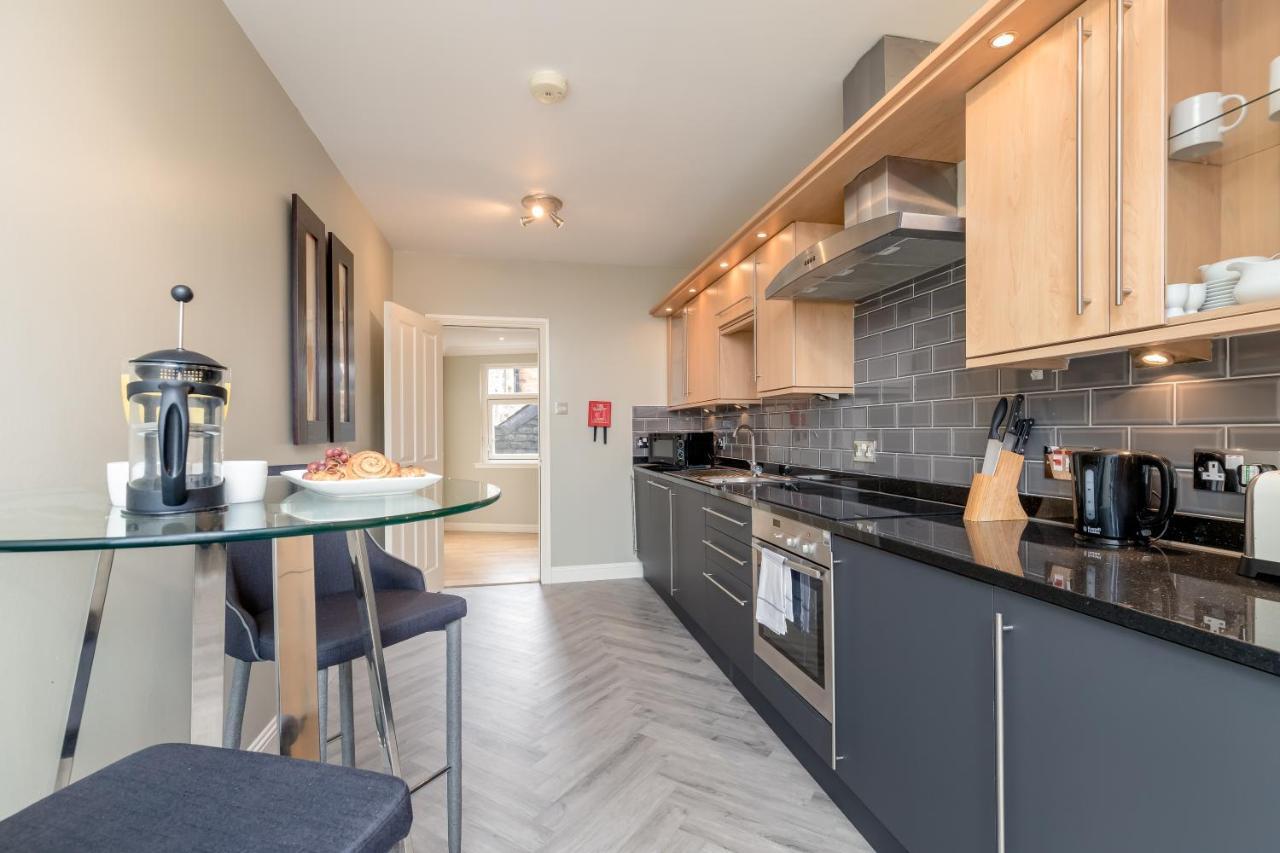 Royal Mile Apartments By Joivy Единбург Екстериор снимка