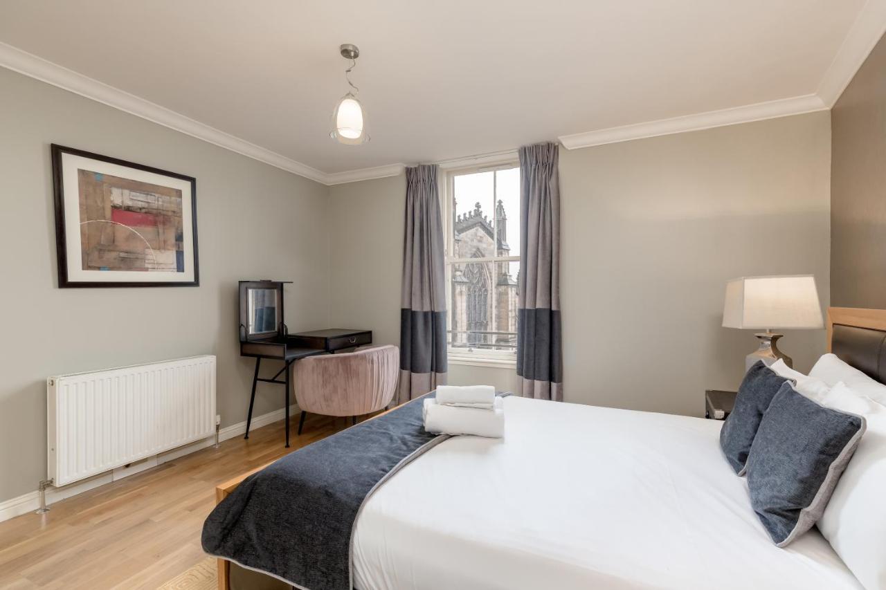 Royal Mile Apartments By Joivy Единбург Екстериор снимка