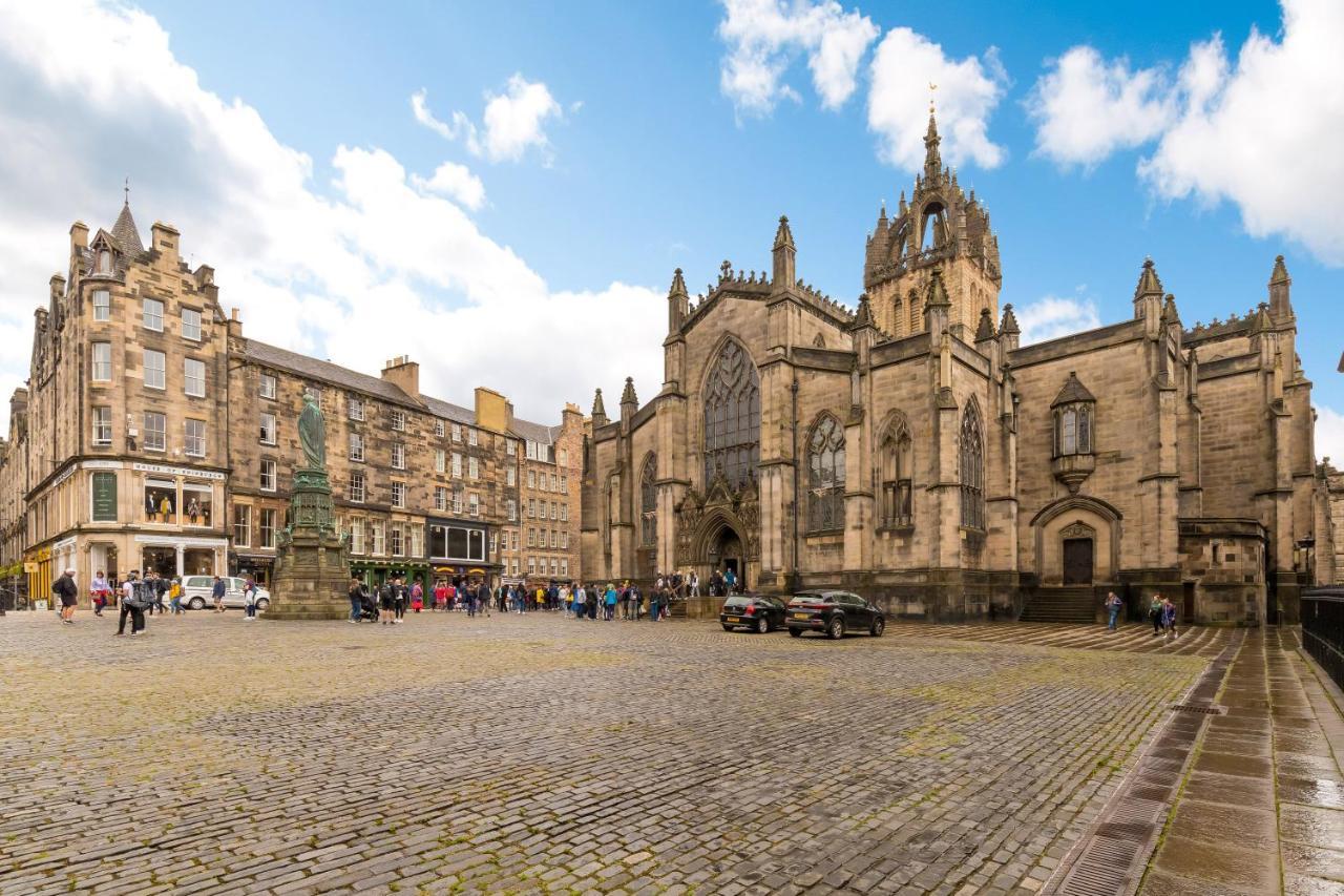 Royal Mile Apartments By Joivy Единбург Екстериор снимка