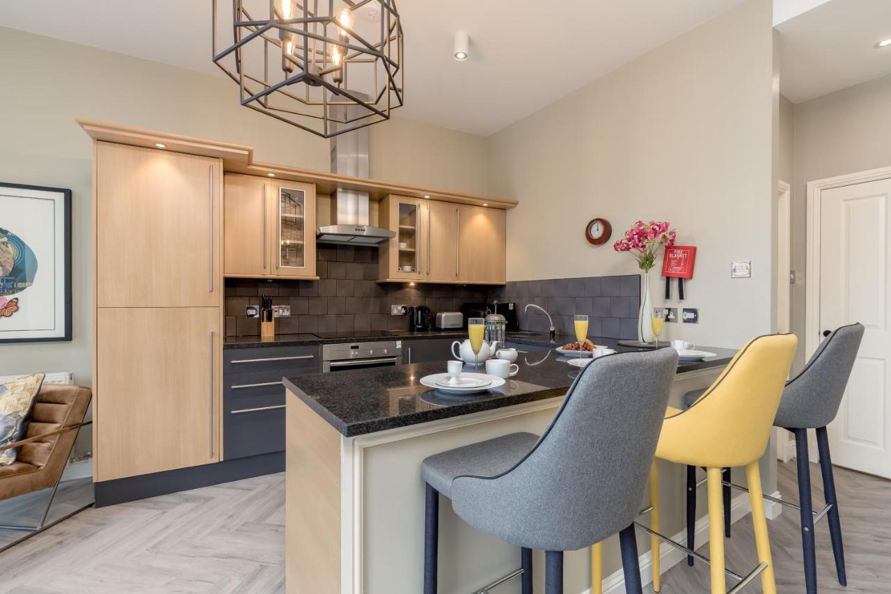 Royal Mile Apartments By Joivy Единбург Екстериор снимка