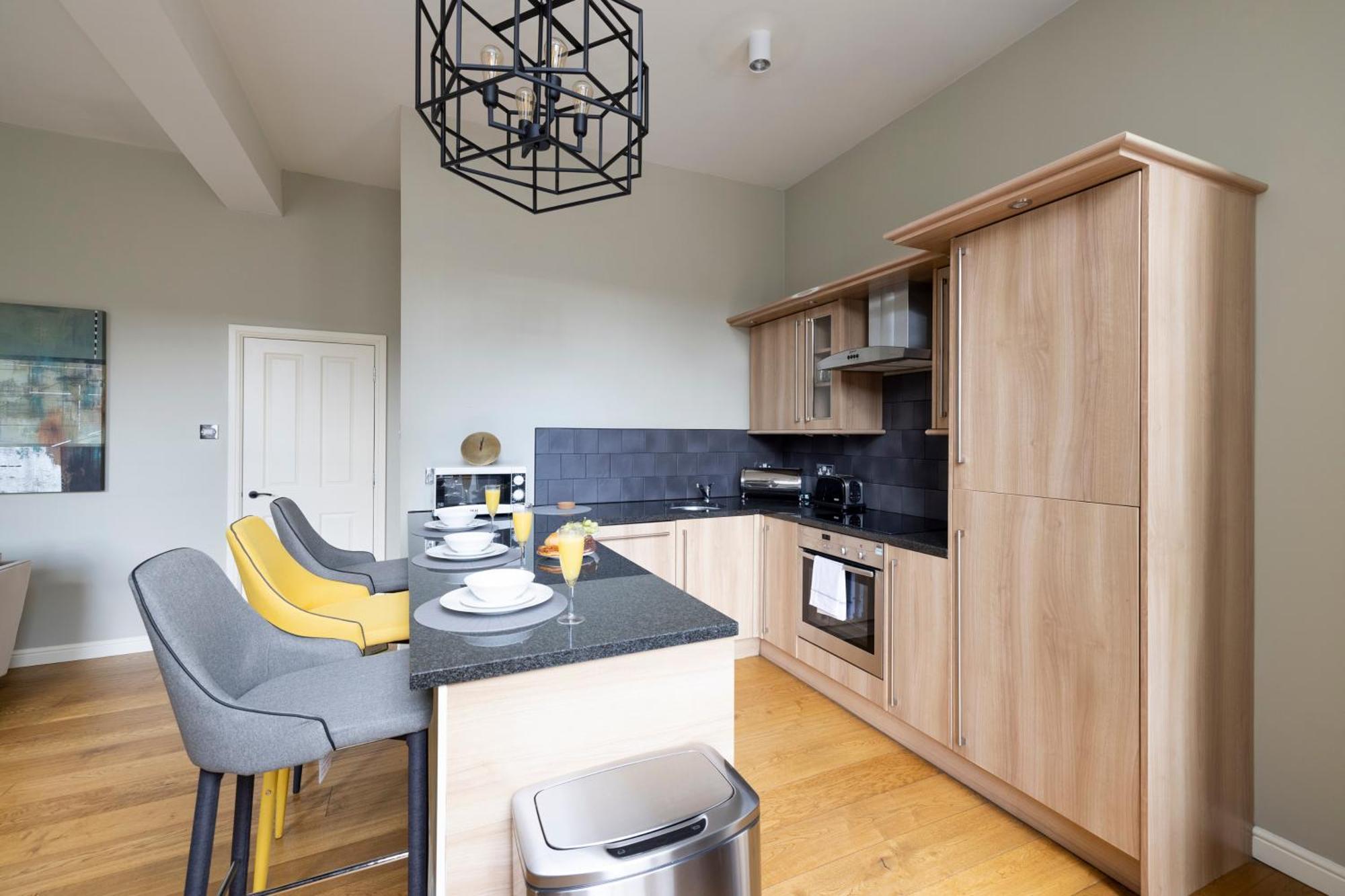 Royal Mile Apartments By Joivy Единбург Екстериор снимка